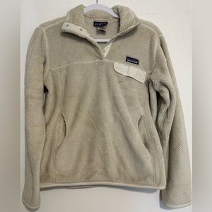 Patagonia snap pullover size M.